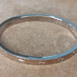 Браслет жесткий С070165 Цена 12'490 ₽