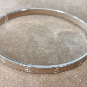 Браслет жесткий С070420 Цена 8'695 ₽